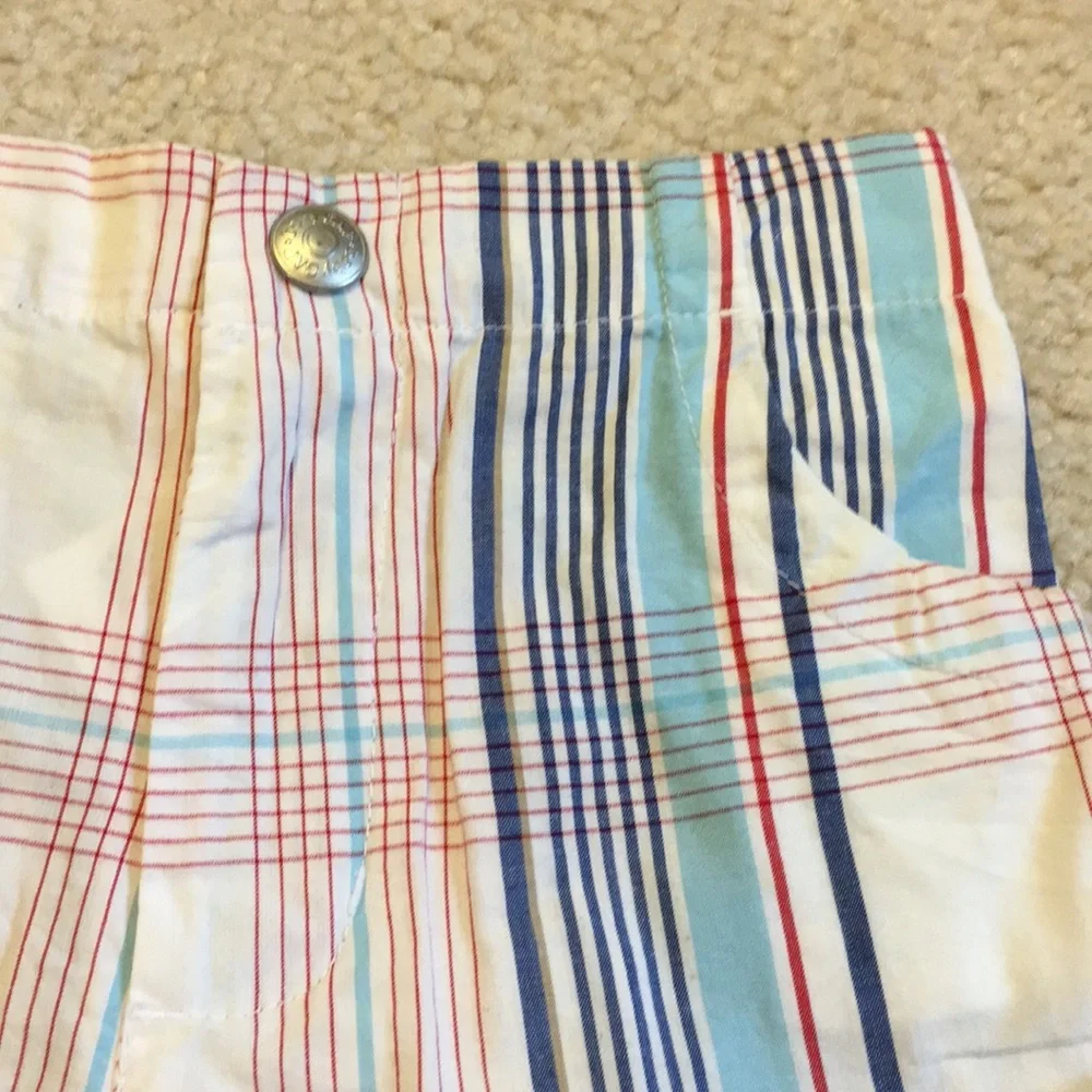 NWT & NWOT Gap plaid shorts